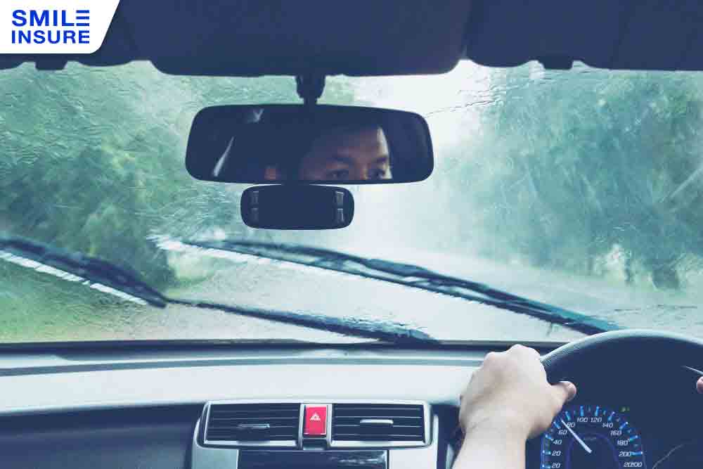 สารพัดวิธีกำจัด “เชื้อราในรถ” ภัยร้ายที่มาพร้อมหน้าฝน | SMILE INSURE สารพัดวิธีกำจัด “เชื้อราในรถ” ภัยร้ายที่มาพร้อมหน้าฝน | SMILE INSURE 